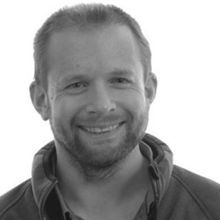 Dr Kit Macleod